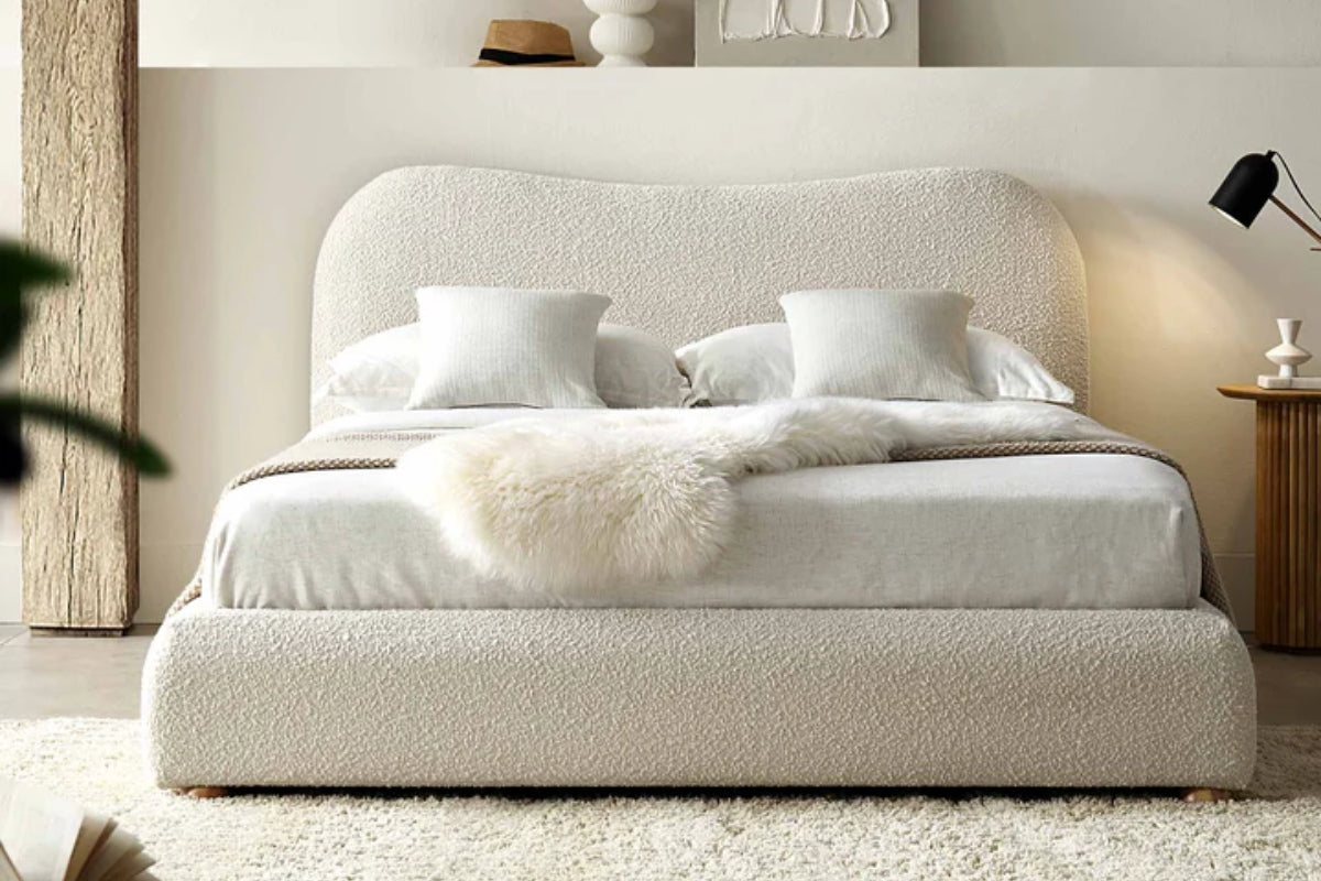 Egerie Curved Headboard